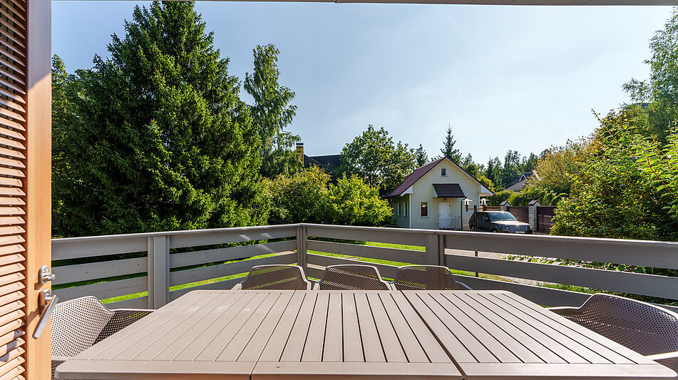 Дом с бассейном в КП Лазурь