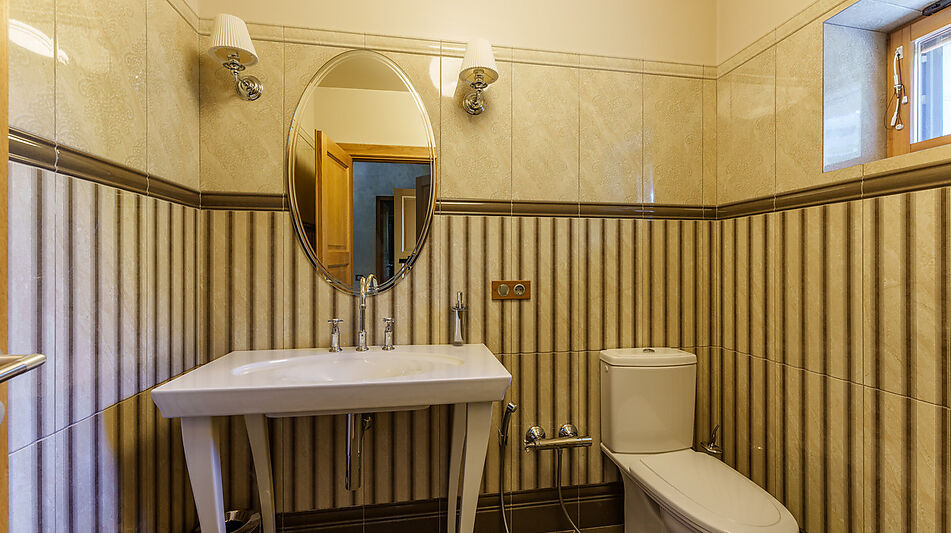 Дом с бассейном в КП Лазурь