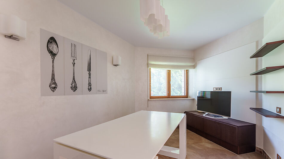 Дом с бассейном в КП Лазурь