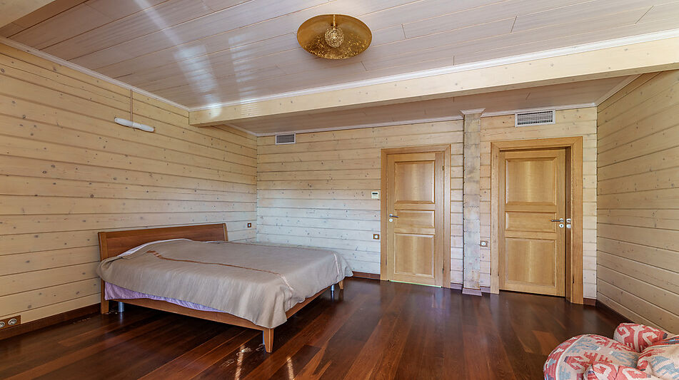 Дом с бассейном в КП Лазурь