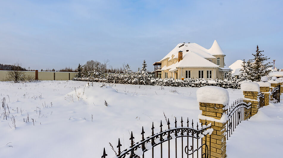 Участок в кп Княжье Озеро