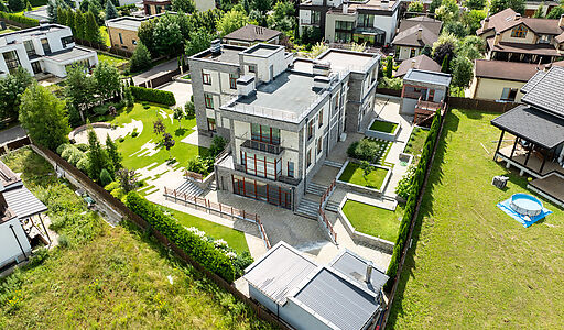 Загородный дом в поселке Пестово