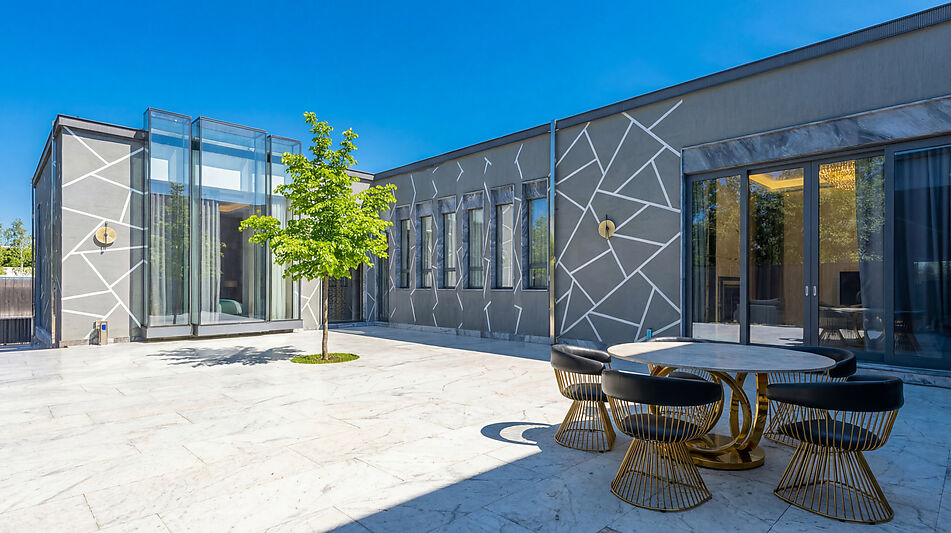 Стильный дом в КП Усово Плюс