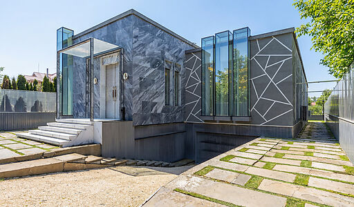 Стильный дом в КП Усово Плюс