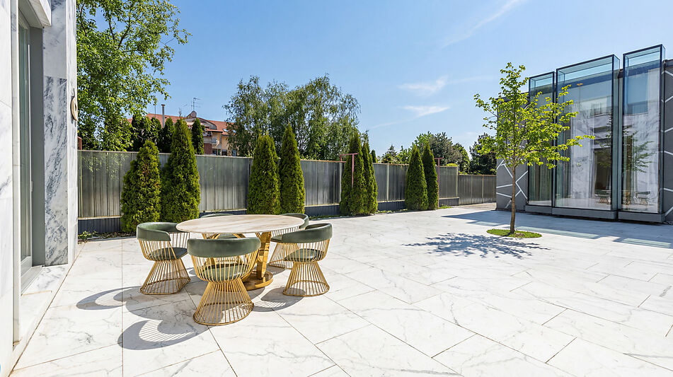 Стильный дом в КП Усово Плюс