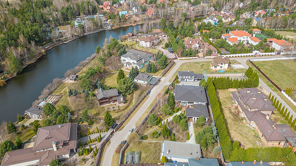 Усадьба в КП Солнечная Поляна