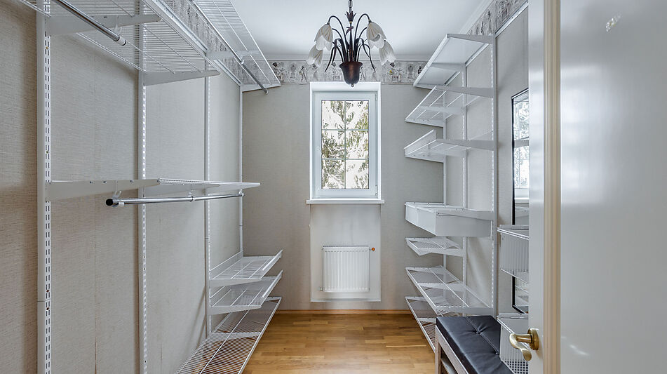 Дом на лесном участке в КП Шервуд