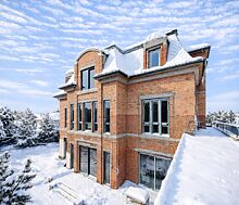 Дом под отделку в Ренессанс парк