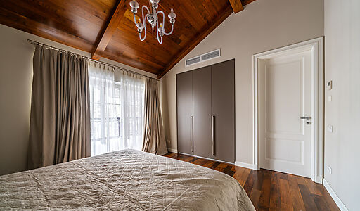 Дом с видом на озеро в КП Пестово