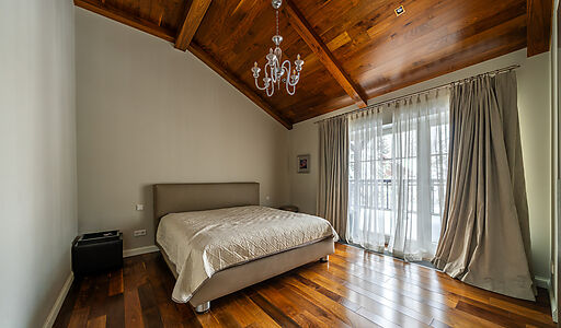 Дом с видом на озеро в КП Пестово