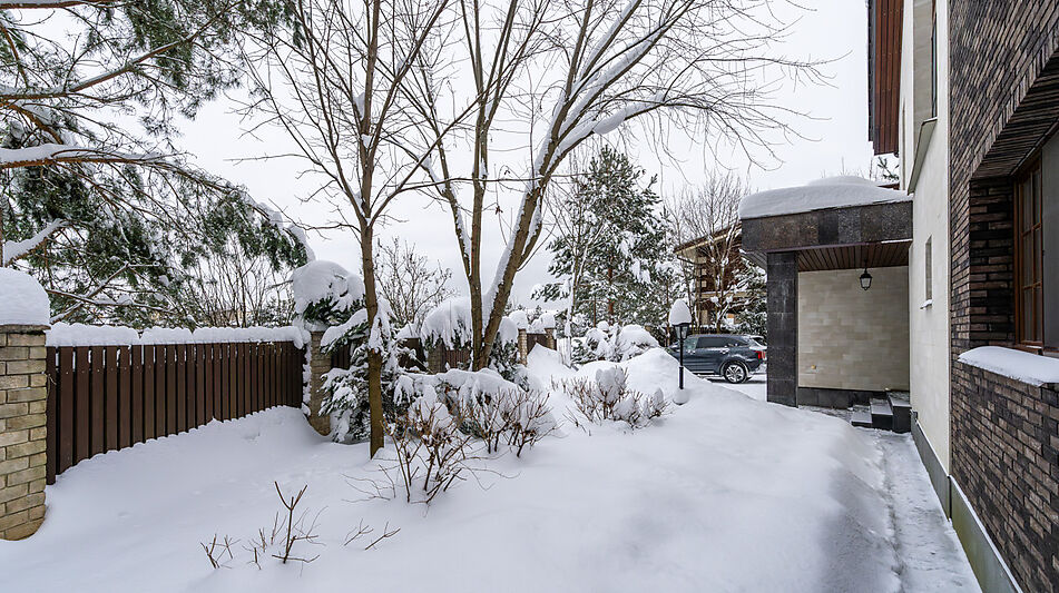 Дом с видом на озеро в КП Пестово