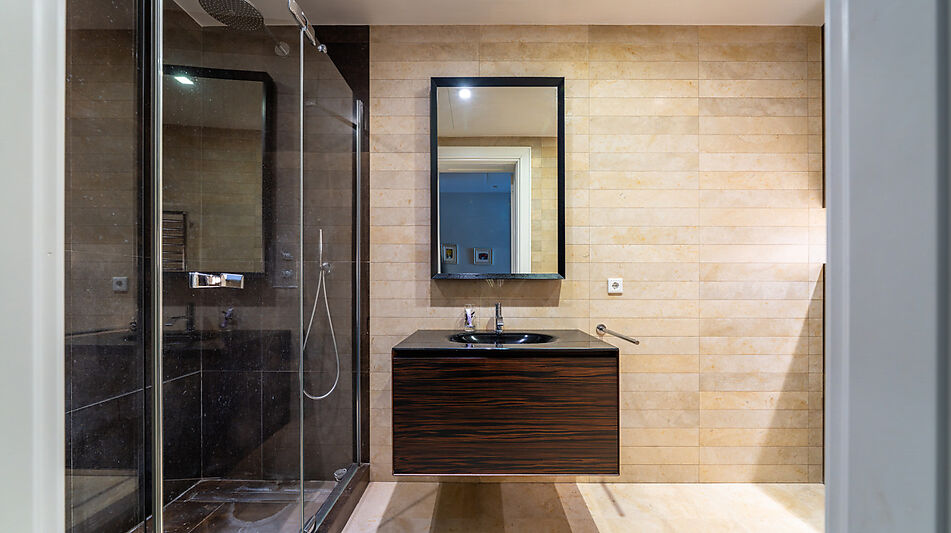 Дом с видом на озеро в КП Пестово