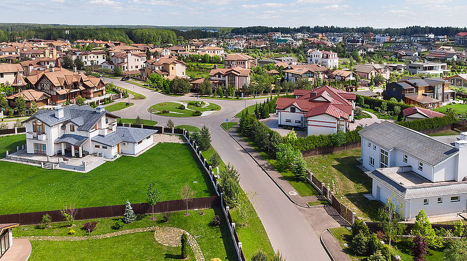 Дом с видом на озеро в КП Пестово