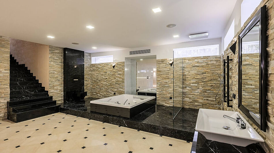 Особняк в КП Петровский парк