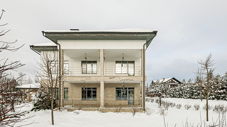 Особняк в КП Папушево парк