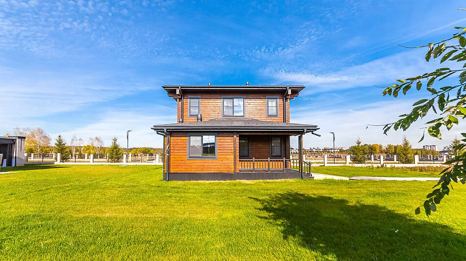 Деревянный дом в КП Павловы озера