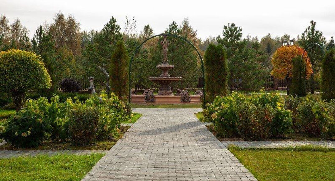 Эмеральд Вилладж