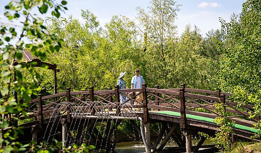 Эмеральд Вилладж