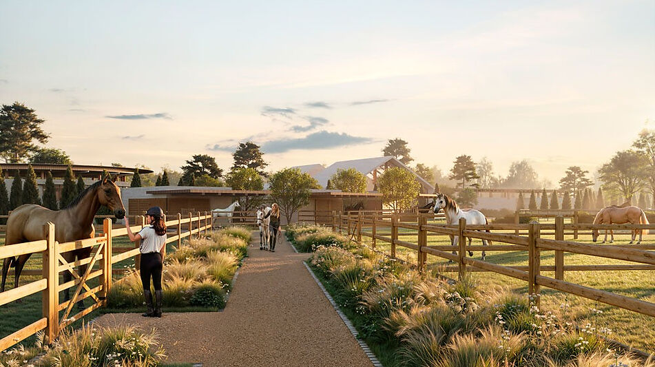 Участок на берегу реки в Монави