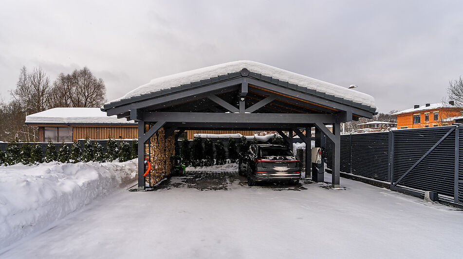 Дом на берегу в КП Аврора