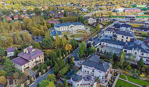 Дом в Усадьбе Подушкинского парка