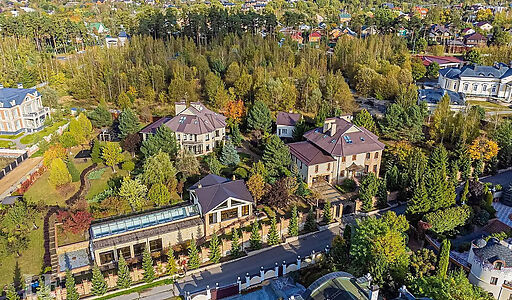 Дом в Усадьбе Подушкинского парка