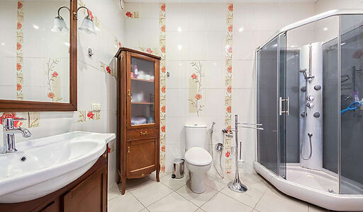 Дом с бассейном в КП Александрово