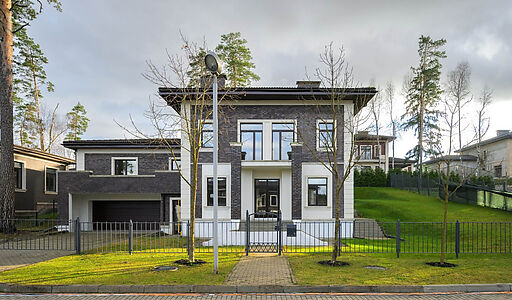 Дом в КП Петрово-дальнее