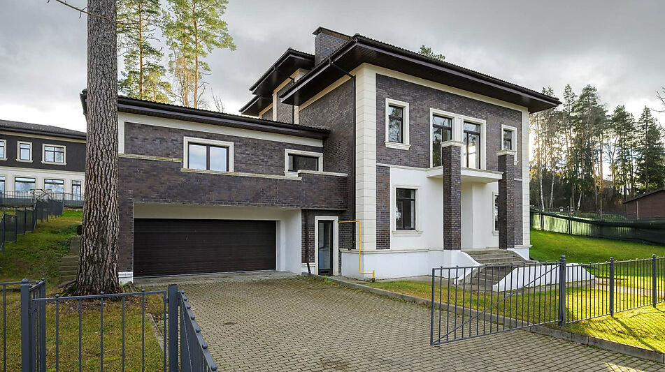 Дом в КП Петрово-дальнее