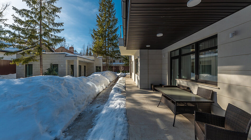 Дом в КП Изумрудный век