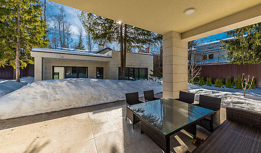 Дом в КП Изумрудный век