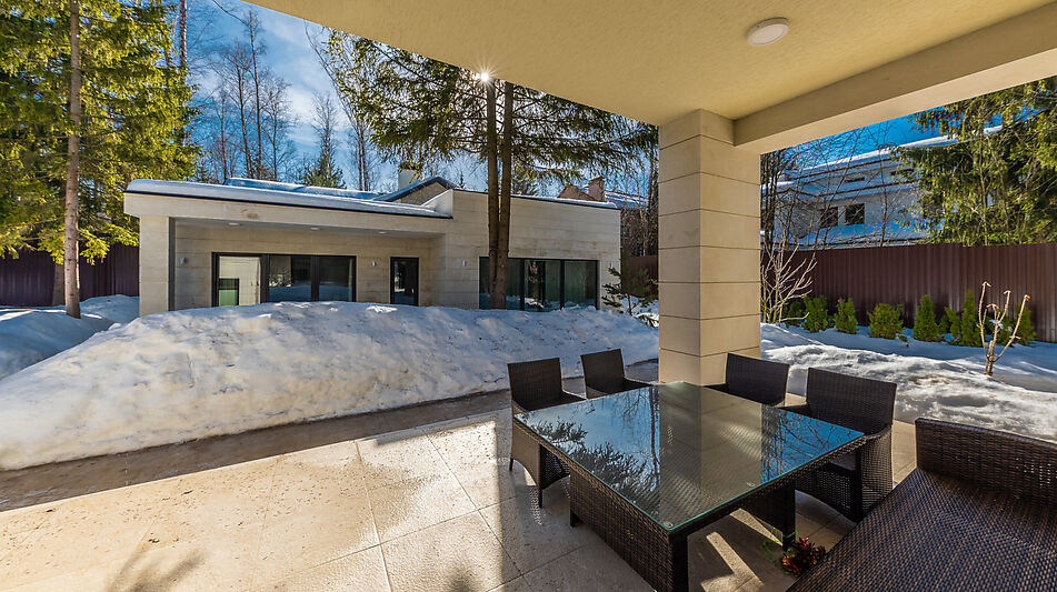 Дом в КП Изумрудный век