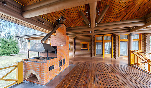 Участок на первой линии Волги