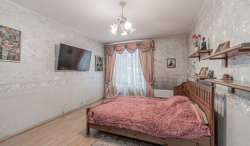 Кирпичный дом в Валентиновке