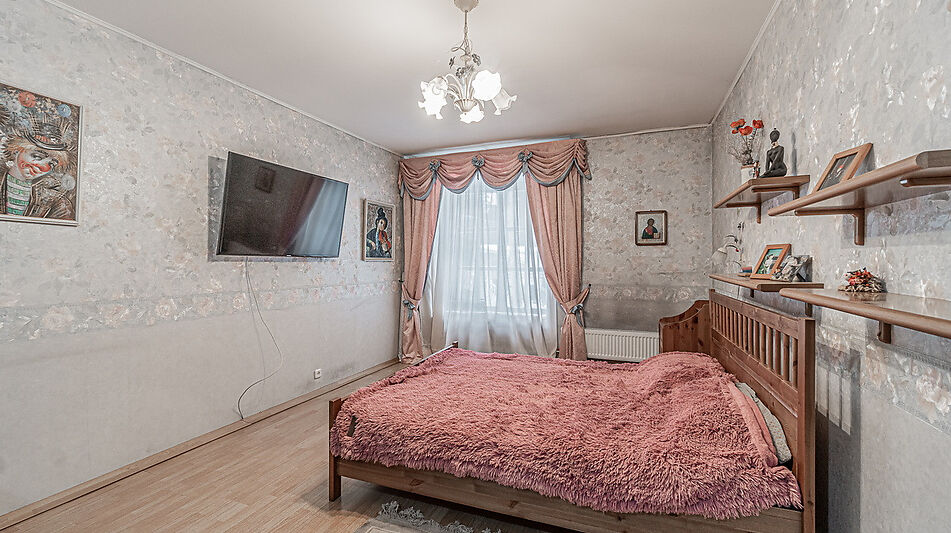 Кирпичный дом в Валентиновке