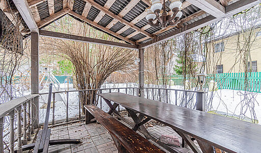 Кирпичный дом в Валентиновке