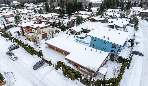 Дом на просторном участке Пестово