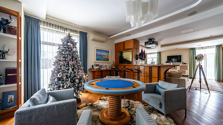 Дом на просторном участке Пестово