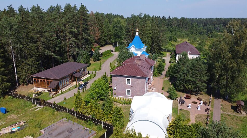 Загородная резиденция Grass Park