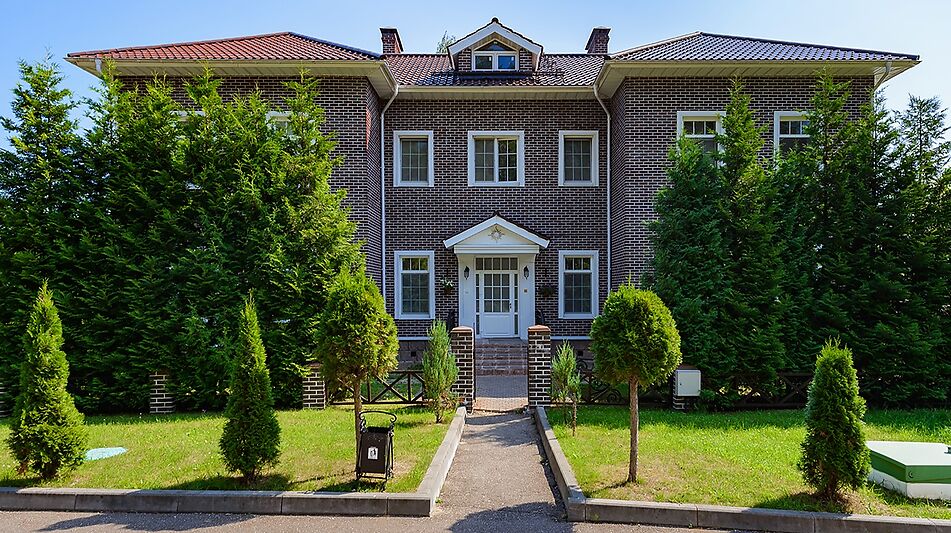 Загородная резиденция Grass Park