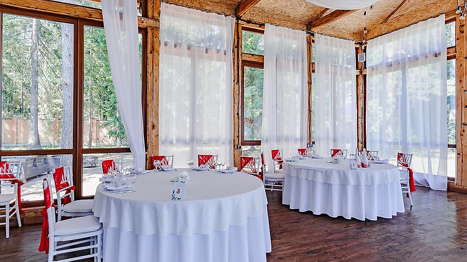 Загородная резиденция Grass Park