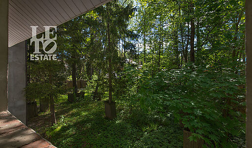 Дом под отделку в поселке Дубрава