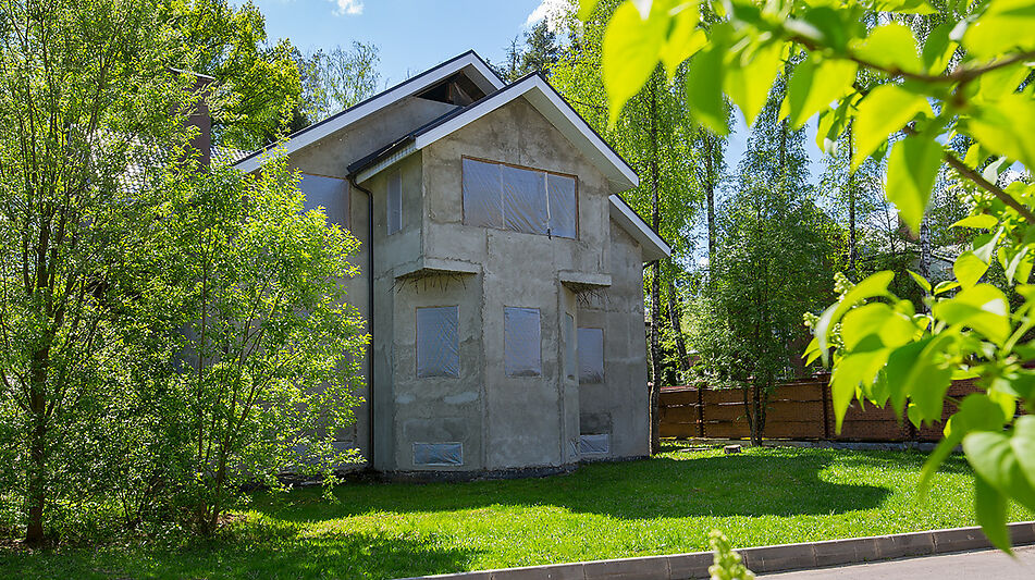 Дом под отделку в поселке Дубрава