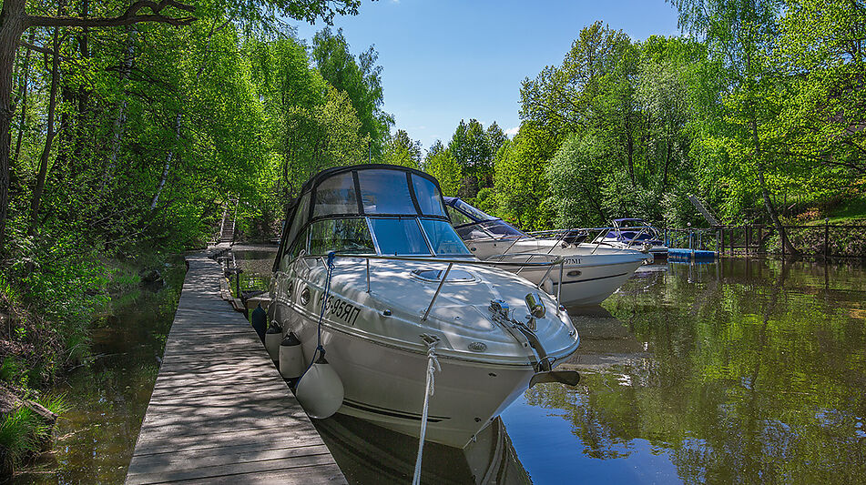 Дом под отделку в поселке Дубрава