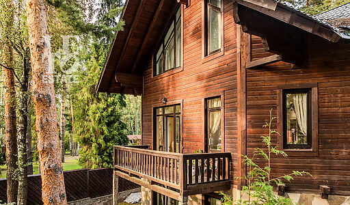 Дом в поселке Троицкое