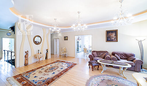 Дом в поселке Троицкое