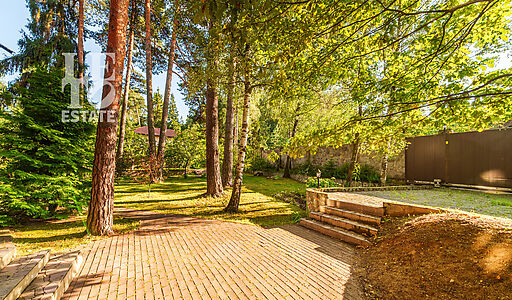 Дом в поселке Троицкое