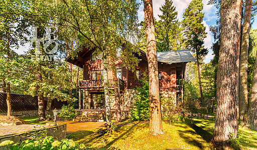 Дом в поселке Троицкое