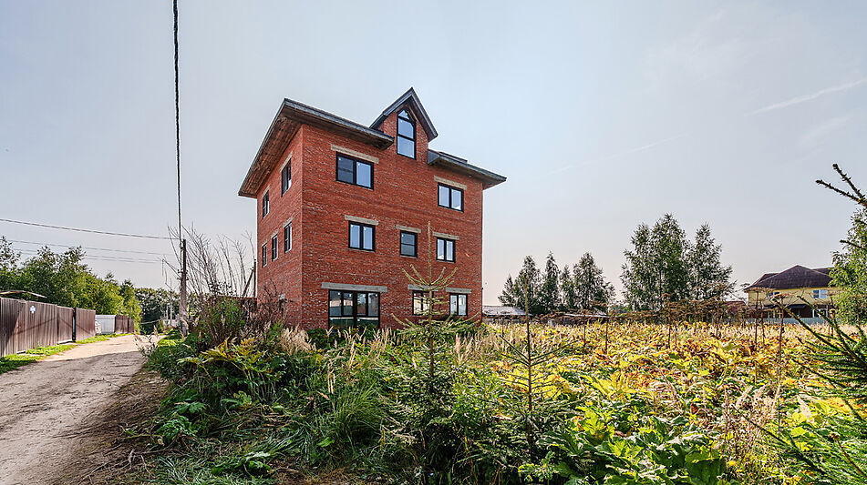 Дом под отделку в пос. Ермолино