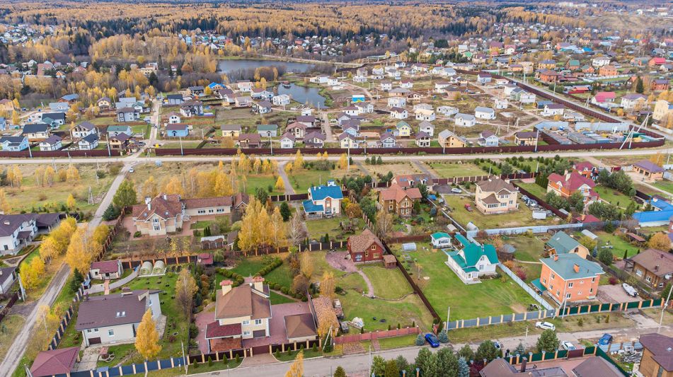 Дом в Базарово